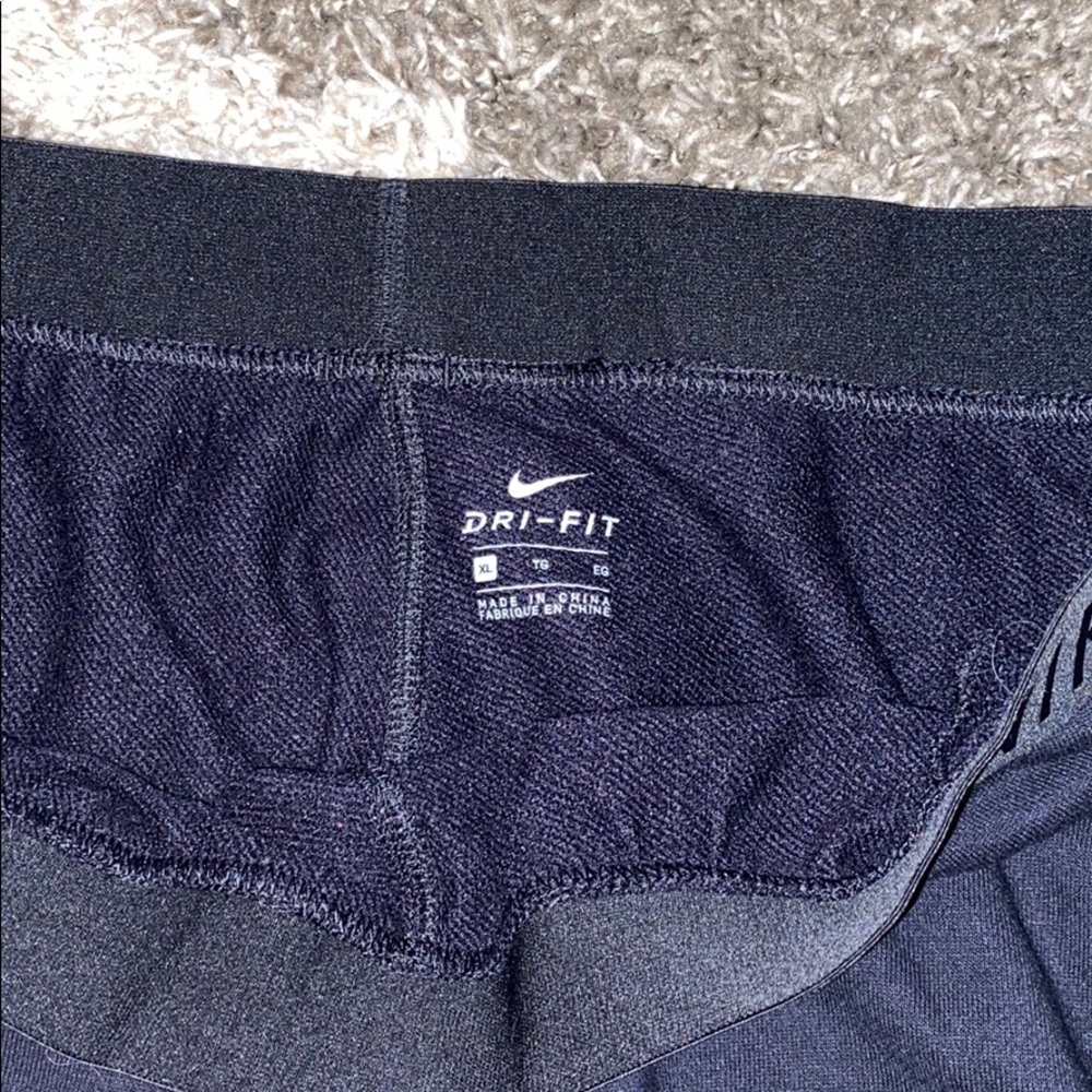 ✨Nike Joggers✨ - Picture 4 of 4